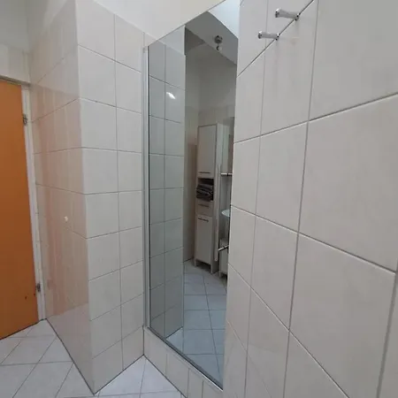 Pavlovic Ninski Stanovi